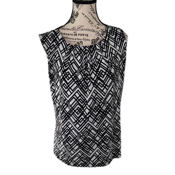 Calvin Klein Tops - Calvin Klein Black And White Tank Top Blouse Size L